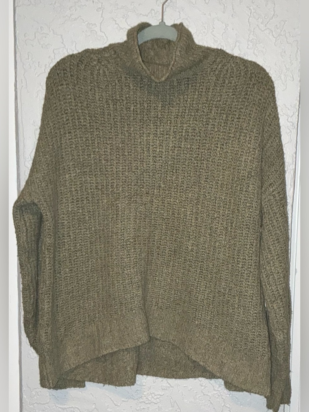 American Eagle Outfitters Olive Green Chunky Turtleneck Sweater